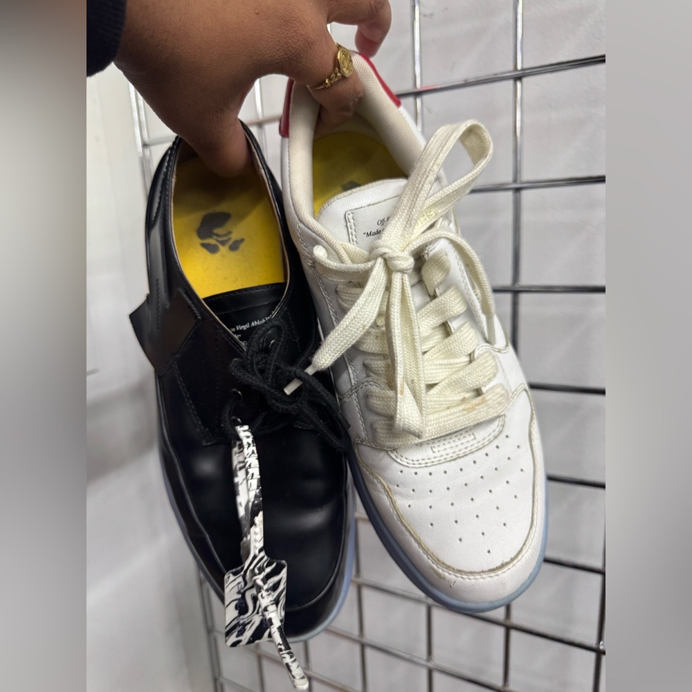 Off-White c/o Virgil Abloh Half Half Mismatched Sneakers Mens Size 9 Black White